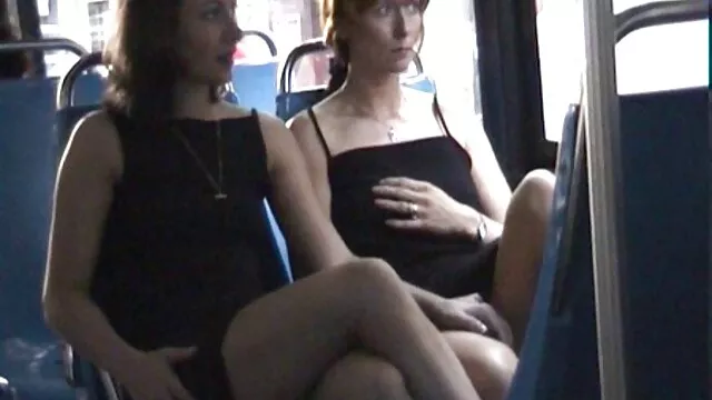 Sexy თოვლი პრემიერა მოწიფული,