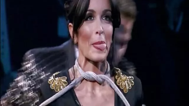 Rina Shinoda (Newhalfclub) - ქართული ინტერფეისი) მოწიფული ბებია მოყვარული